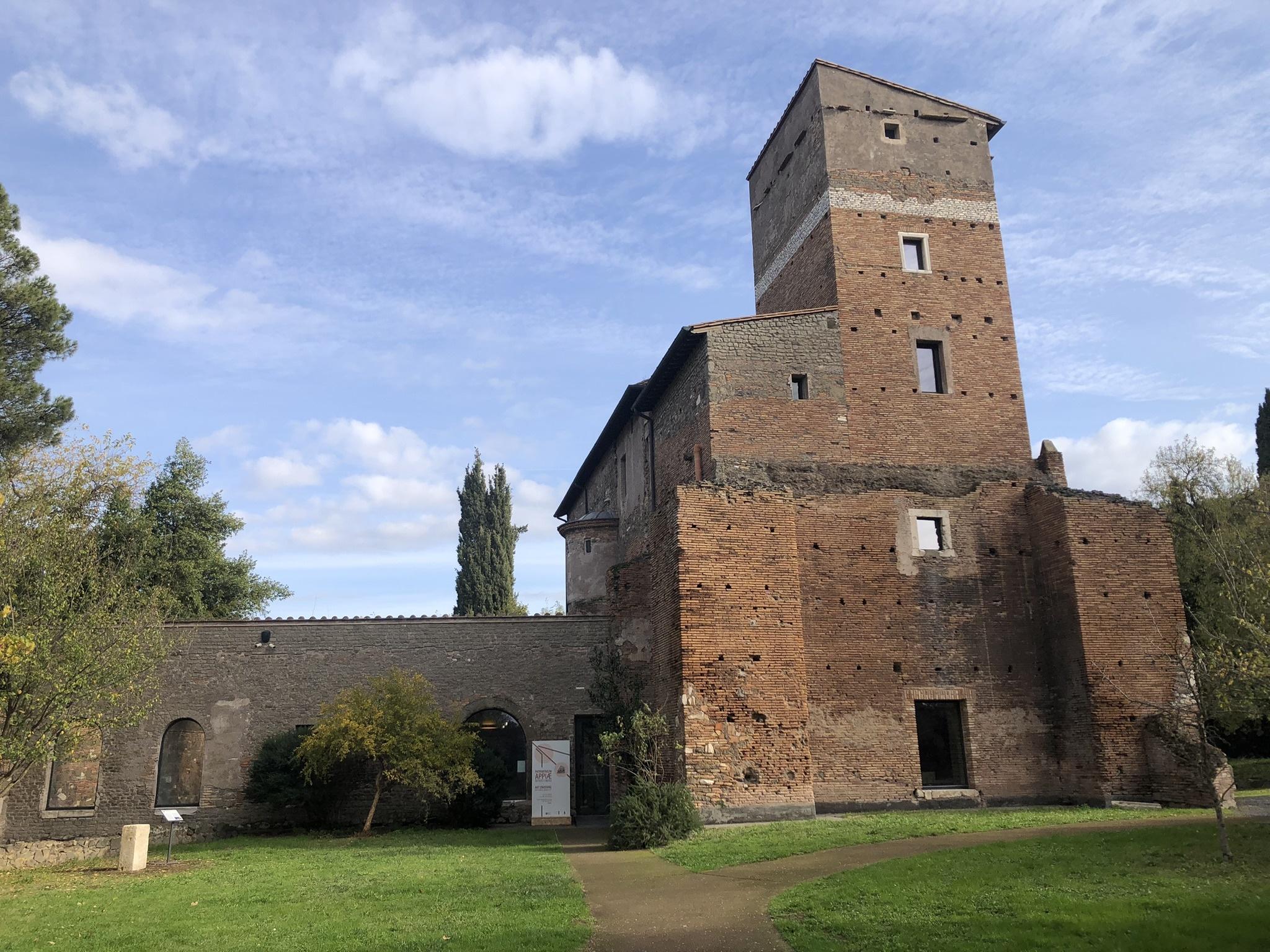 Un'immagine del Complesso di Santa Maria Nova nel Parco archeologico dell’Appia Antica (Roma)