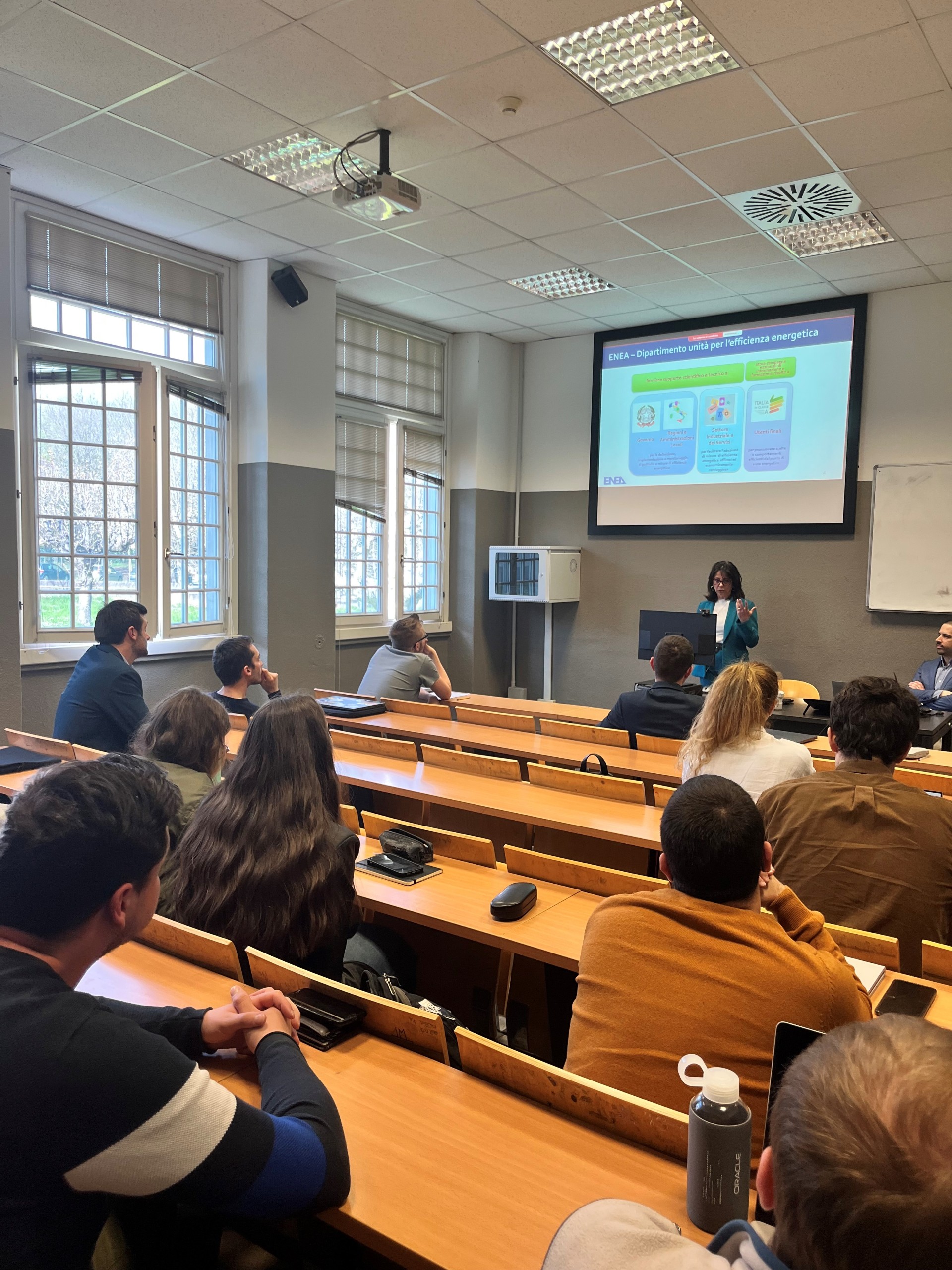 L'intervento di Patrizia Pistochini nel corso del convegno L’università nel percorso di transizione energetica