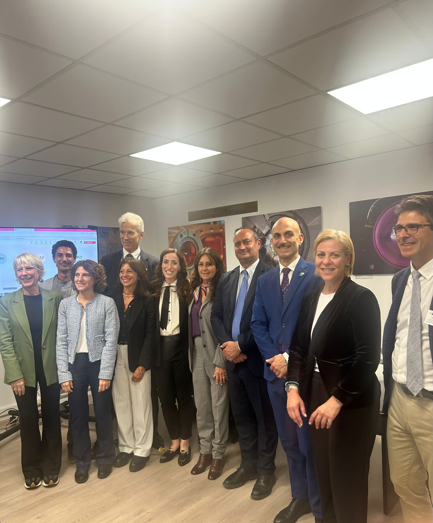 Una foto di gruppo dei relatori all'evento di presentazione del Tavolo di Coordinamento Nazionale del Patto dei Sindaci nella sede ENEA di Bruxelles