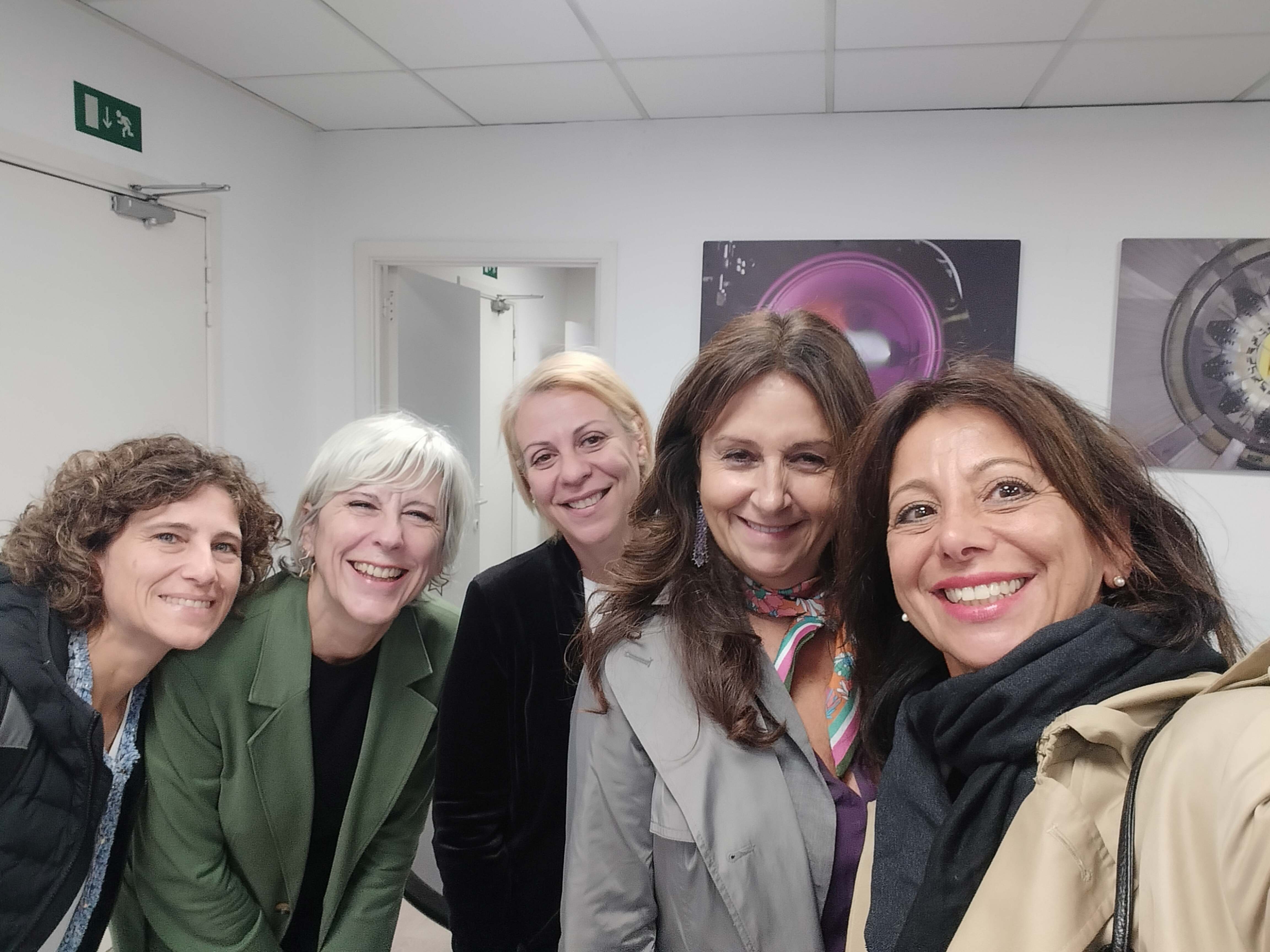 Una foto di gruppo dei relatori all'evento di presentazione del Tavolo di Coordinamento Nazionale del Patto dei Sindaci nella sede ENEA di Bruxelles